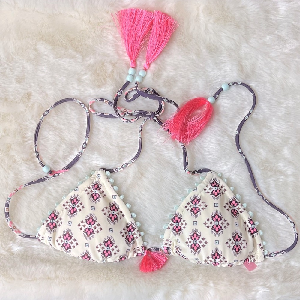 Victoria’s Secret bikini top.